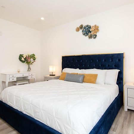 Regency Modern Apartments เกลนเดล ภายนอก รูปภาพ