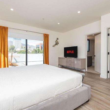 Regency Modern Apartments เกลนเดล ภายนอก รูปภาพ